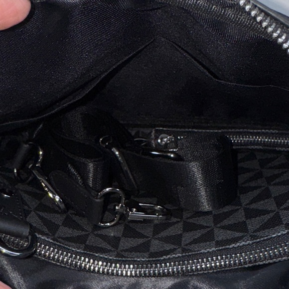 Black Geometric Patterned Bag Set - Picture 7 of 7